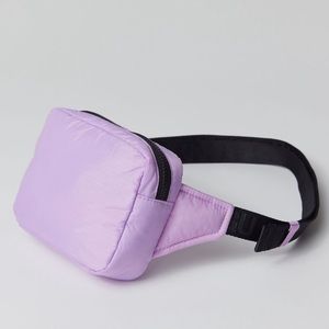 BAGGU Dusty Lilac Puffy Fanny Pack Crossbody Bag NWT